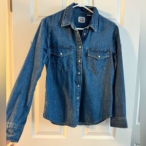 Levi’s Essential Western Denim Top Size Small